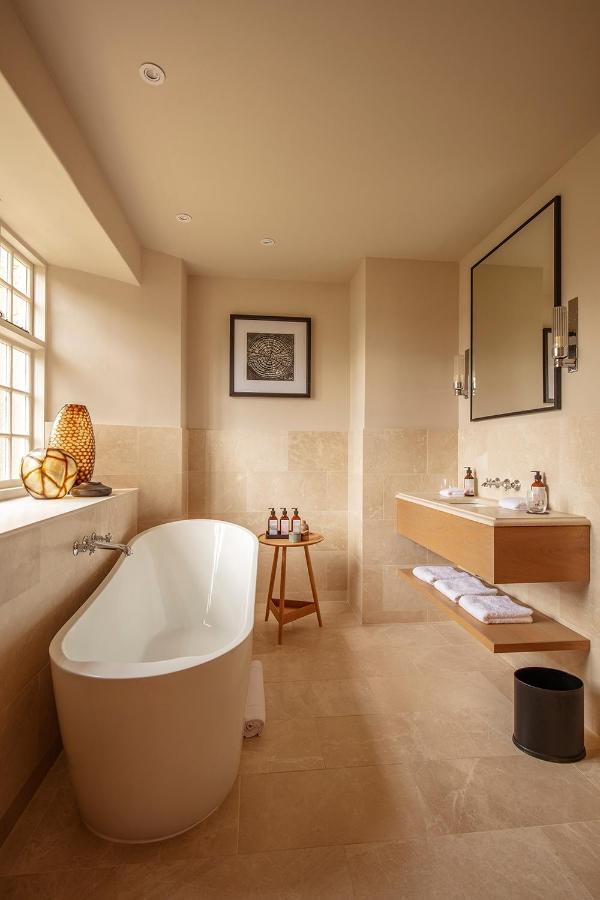 Falcon Hotel Towcester Luaran gambar