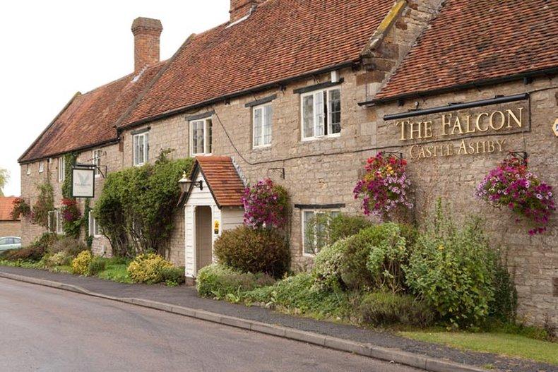 Falcon Hotel Towcester Luaran gambar